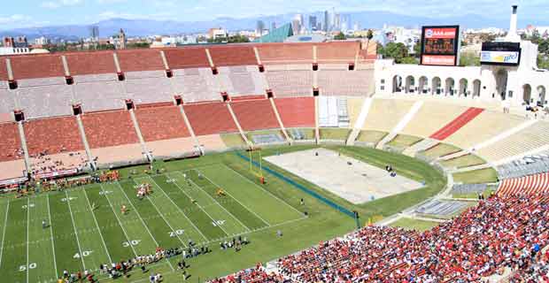 Commission vote OKs stadium lease