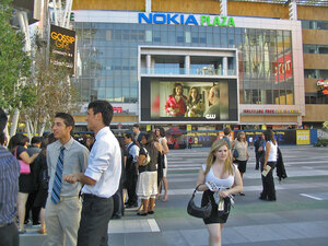 Revitalized · USC students stand in front of the Nokia Plaza in Downtown LA, which now offers an array of entertainment options. - Dieuwertje Kast | Daily Trojan 