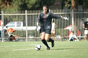 The constant · Goalie Kristin Olsen has been the Women of Troy’s most dependable player with 101 saves and an 83 percent save rate. - Nathaniel Gonzalez | Daily Trojan