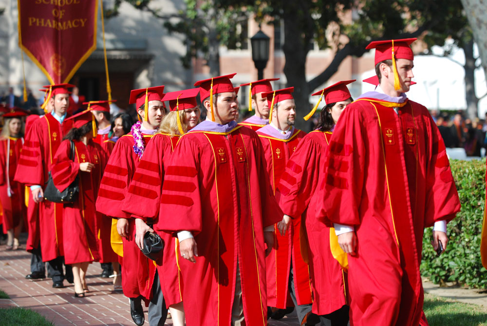 For fall graduates, commencement merely symbolic Daily Trojan