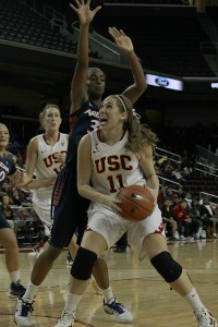 Strong weekend · Junior forward Cassie Harberts averaged 25 points per game against Arizona State and Arizona over the weekend. - Joseph Chen | Daily Trojan