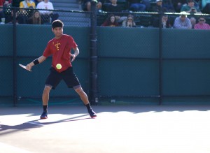 Straight-set victory · Junior Ray Sarmiento earned a point for the Trojans in their match against the Toreros with a 6-3, 6-3 win over San Diego’s Romain Kalaydjian. Sarmiento is the No. 14 singles player in the country.  - Ralf Cheung | Daily Trojan 