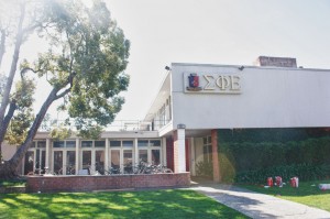 Ousted · Fraternities are currently bidding on Sigma Phi Epsilon California Beta Chapter’s house, which is located on 700 West 28th Street.  - Lauren Wong | Daily Trojan 