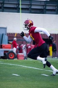 In the swing of things · In a return to the practice field, junior wide receiver Marqise Lee (above) played well against a banged-up secondary, which is missing freshman Su’a Cravens and senior cornerback Torin Harris. - Joseph Chen | Daily Trojan 