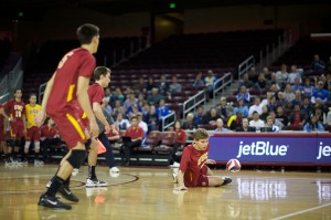 Down and out · 2013 has been a disastrous season for the USC men’s volleyball team, as Wednesday’s loss to UC Santa Barbara brings the team’s record to 6-16, a far cry from 2012’s national runner-up campaign. - Ralf Cheung | Daily Trojan 