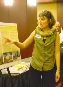 Master plan · An attendant of the Los Angeles Dept. of City Planning’s workshop on the USC’s construction plans speaks at the Galen Center. - Dasha Kholodenko | Daily Trojan 