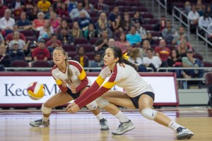 Diggin’ it · Sophomore outside hitter Samantha Bricio (right) leads USC in both kills per set (3.42) and points per set (4.45) this season. - Ralf Cheung | Daily Trojan 