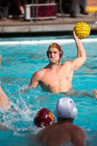 Hard-fought · Senior two-meter Connor Virjee netted one goal in USC’s 10-8 win over Long Beach State at the Uytengsu Acquatics Center. - Ralf Cheung | Daily Trojan 