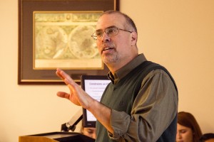 Warming world · Professor Mark A. Boyer speaks to students and faculty about northeastern municipalities’ policy efforts to combat climate change at a seminar at the Social Sciences Building on Wednesday afternoon. - Dasha Kholodenko | Daily Trojan 