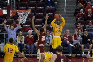 Solid as a rock · Senior guard Pe’Shon Howard has averaged 10.1 points and a team-leading 4.1 assists per game while starting 20 of 21 games for the Trojans this season. Howard transferred from Maryland after the 2013 season. - Ralf Cheung | Daily Trojan 