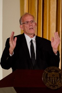 Heroes · Victor Davis Hanson spoke at Town and Gown Monday evening on the miltary generals who greatly affected war and history. - Benjamin Dunn | Daily Trojan 