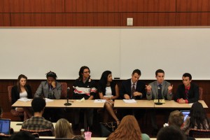 Real talk · USG candidates (from left to right) Brigid Kelly, James White, Jasper Abu-Jaber, Rini Sampath, Andrew Menard, Logan Heley and A.J. Pinto discuss issues of diversity among students on campus. - Hailey Sayegh | Daily Trojan 