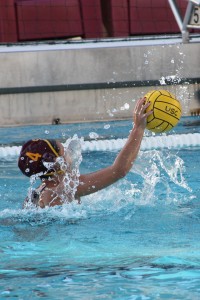 Punch it in · Senior driver Kelly Mendoza put up two goals for USC on Saturday. The transfer from Cal now has nine goals on the season. - Daily Trojan File Photo 