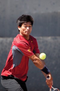 Final battle · Senior captain Ray Sarmiento will be one of two seniors honored today before singles play begins against crosstown rival UCLA. - Ralf Cheung | Daily Trojan   
