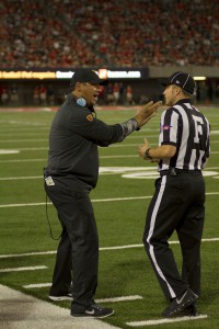 C’mon man! · Head coach Steve Sarkisian was frustrated with the referees for much of Saturday’s last-second win over then-No.10 Arizona. - Tucker McWhirter | Daily Trojan 