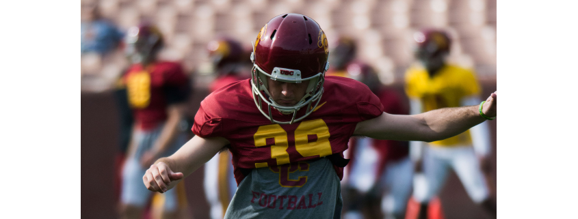 Su'a Cravens is a dual threat on defense - Daily Trojan