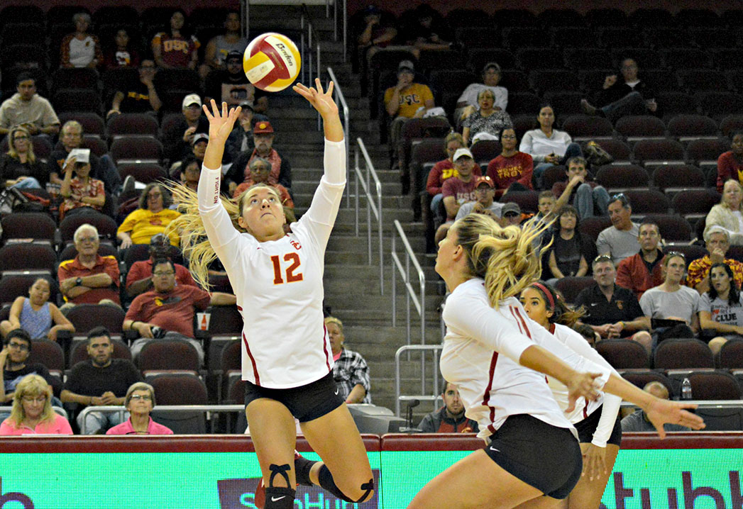 Women’s volleyball brings stellar road record to Stanford, Cal - Daily ...