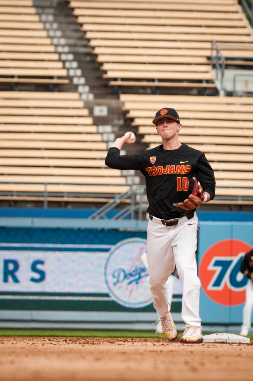 Baseball prepares for 2019 season opener series - Daily Trojan