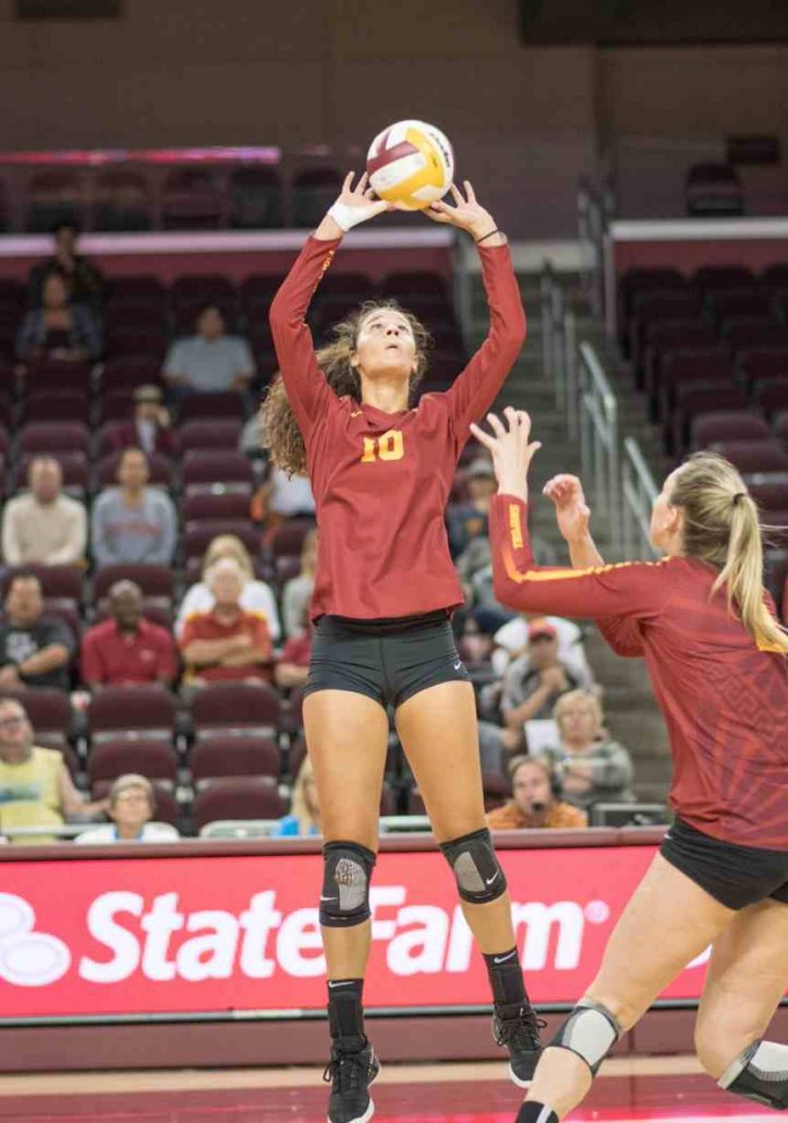 Volleyball heads on final road trip - Daily Trojan