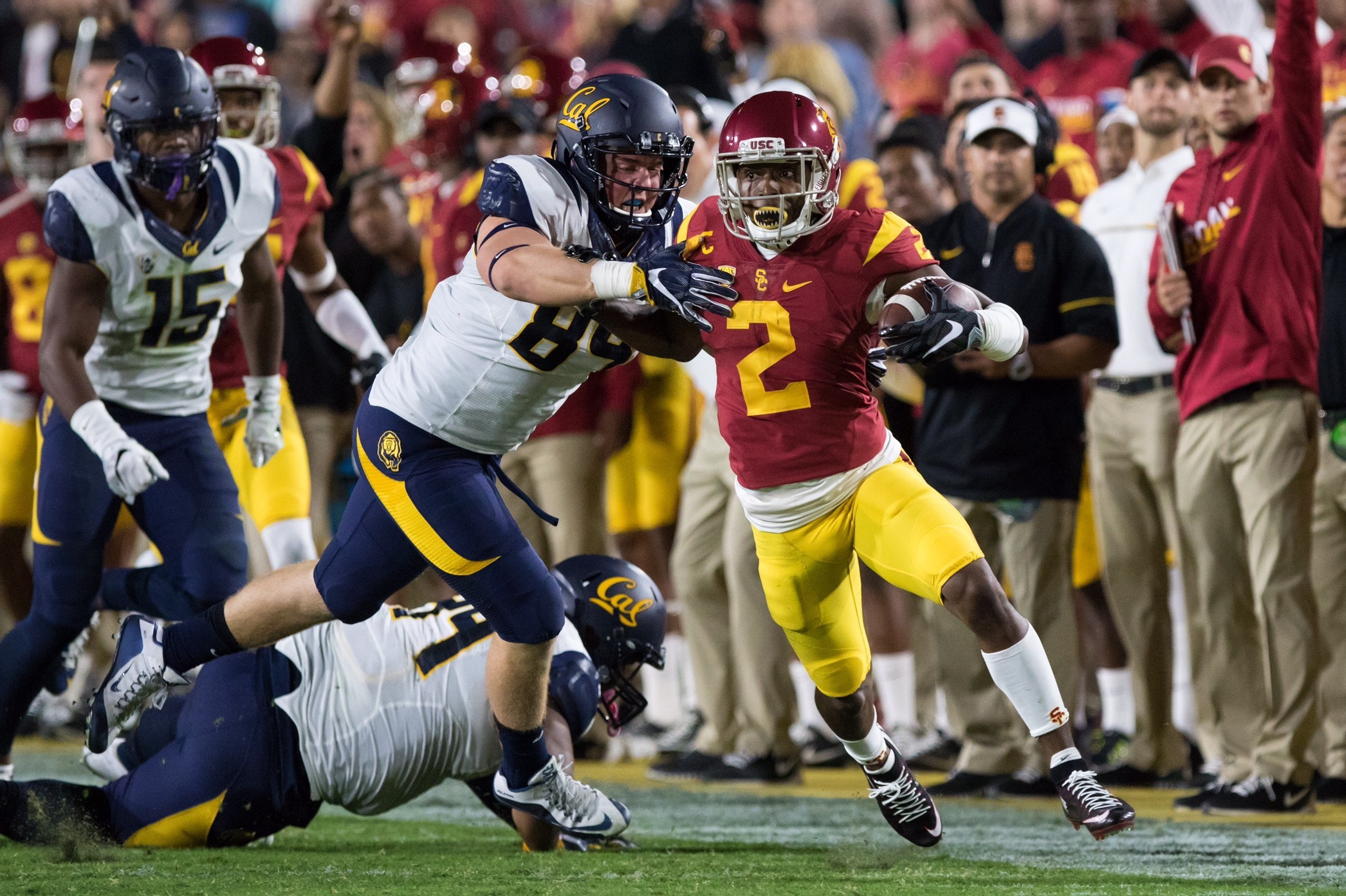 Quarterback controversy becomes reality for USC - Daily Trojan