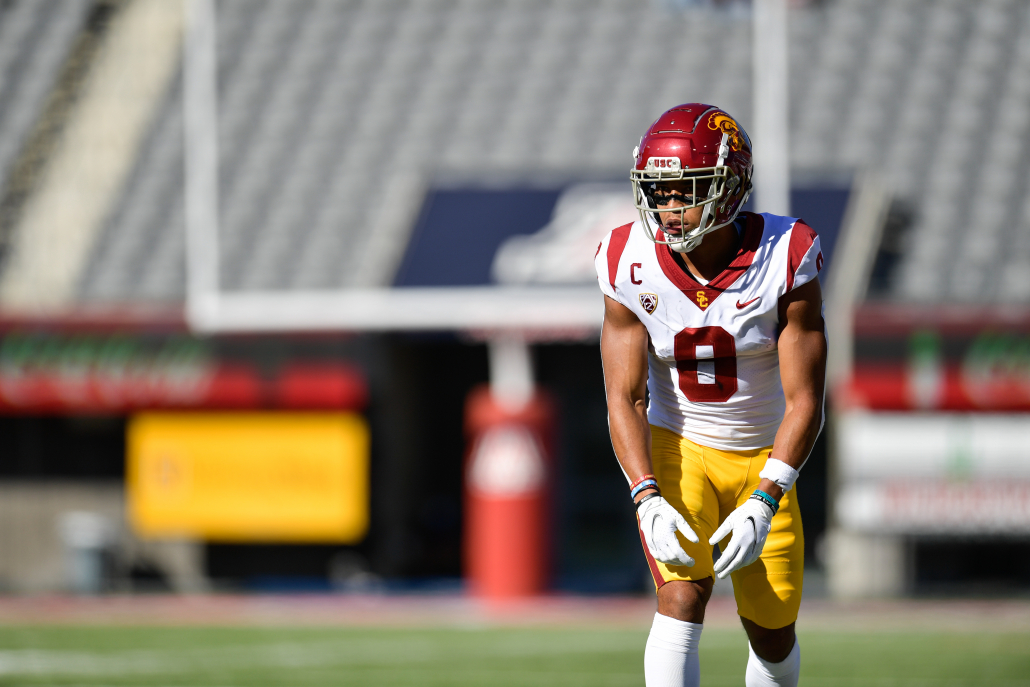 USC overcomes late deficit to improve to 2-0 with 34-30 win over Arizona -  Daily Trojan