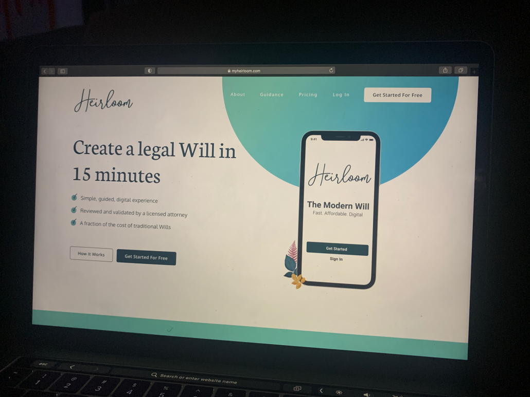 A photo of the Heirloom website the says "create a legal will in 15 minutes"
