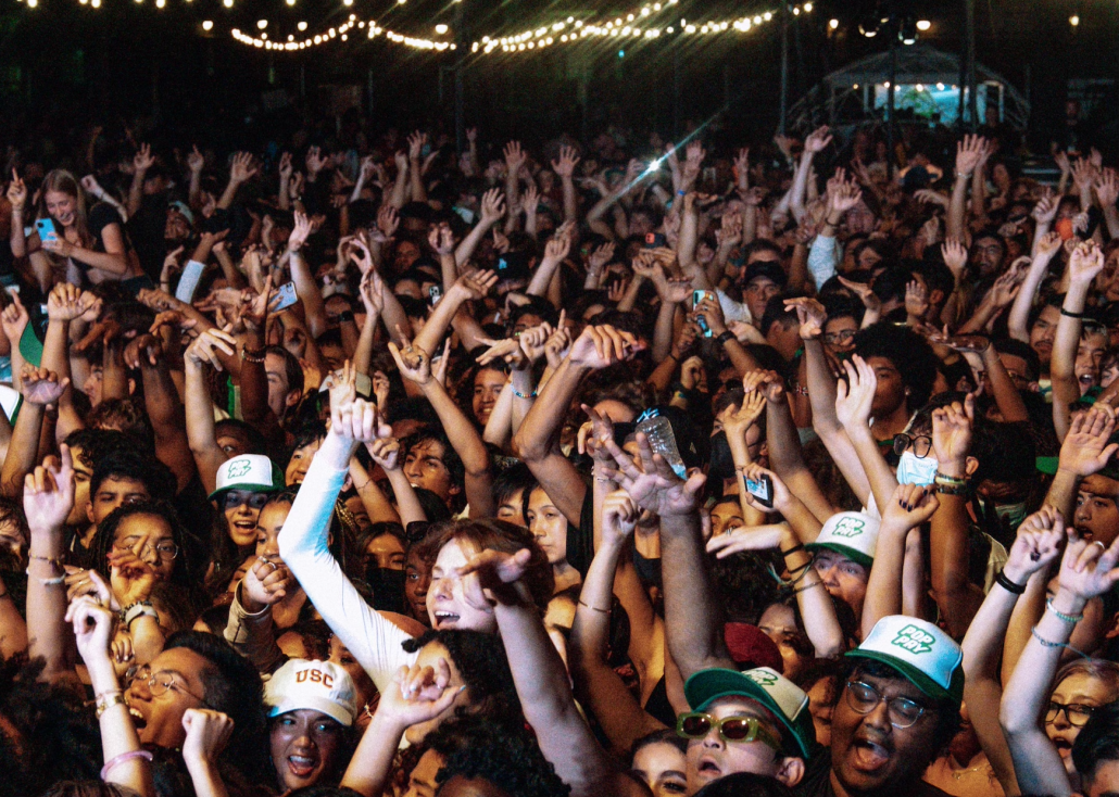 The crowd of students cheer on Flo Milli at the Welcome Back Festival.