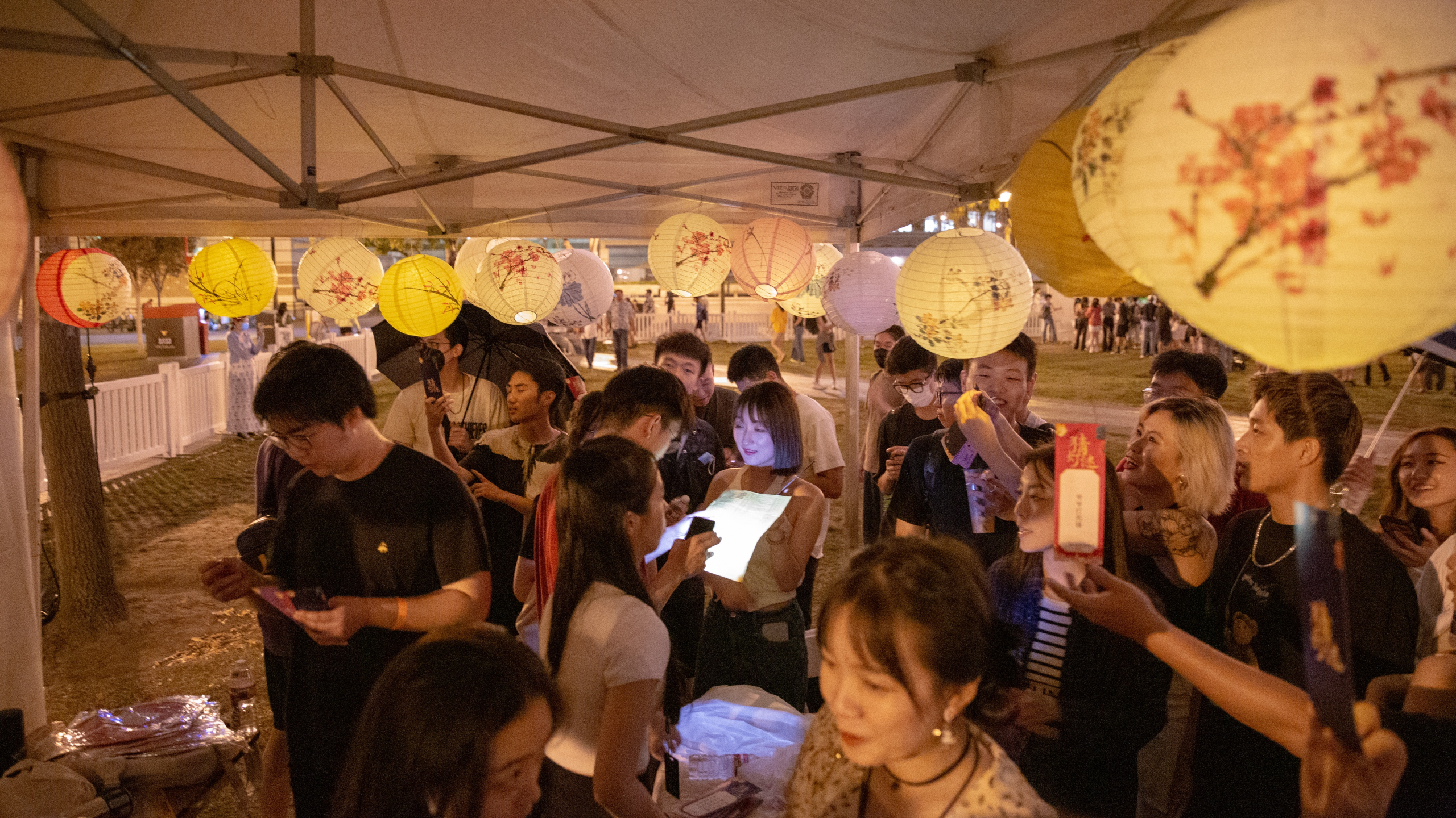 Home - Asian Mid-Autumn Festival - Research Guides at Case Western Reserve  University