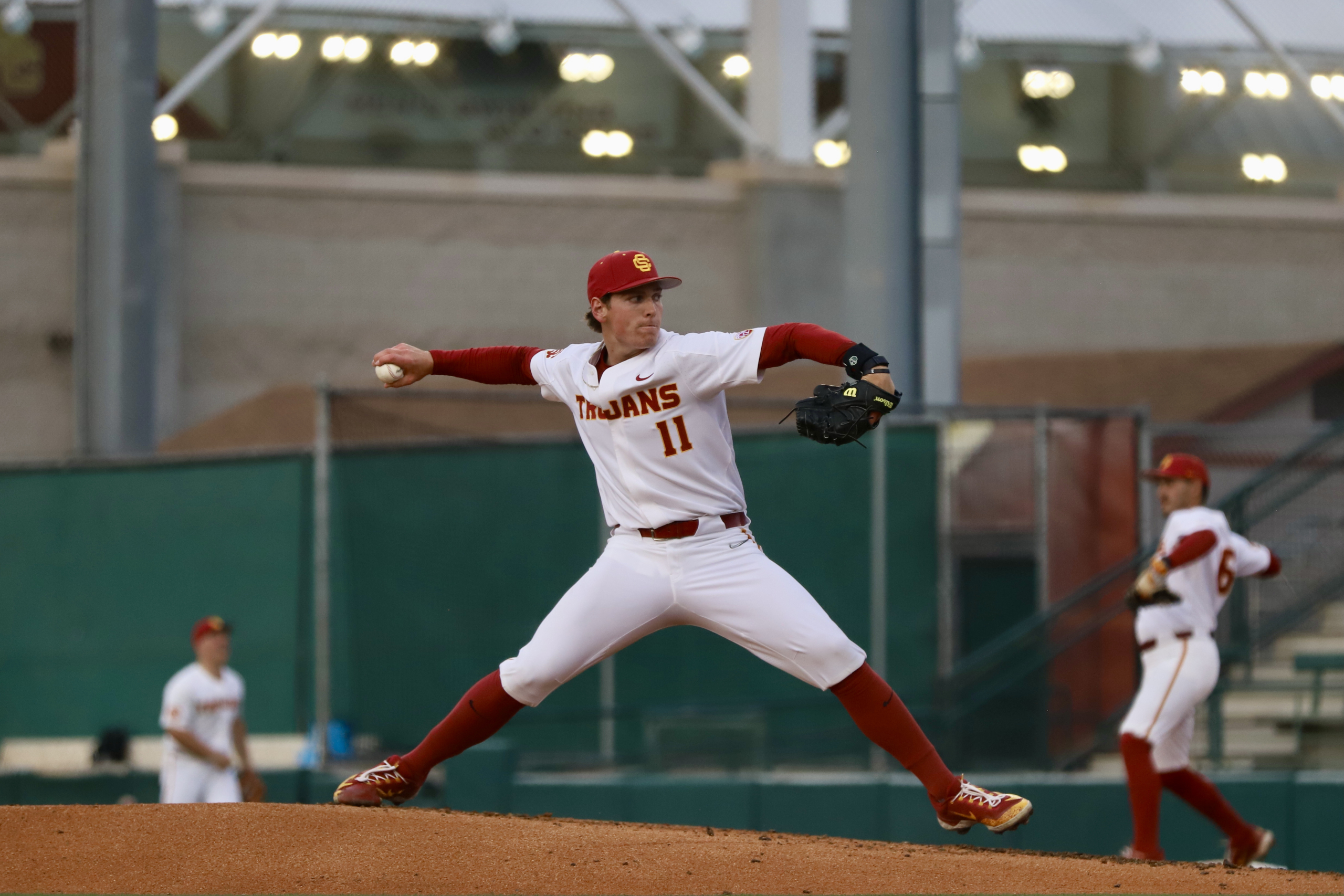 USC baseball is now tied for third place in Pac-12 standings