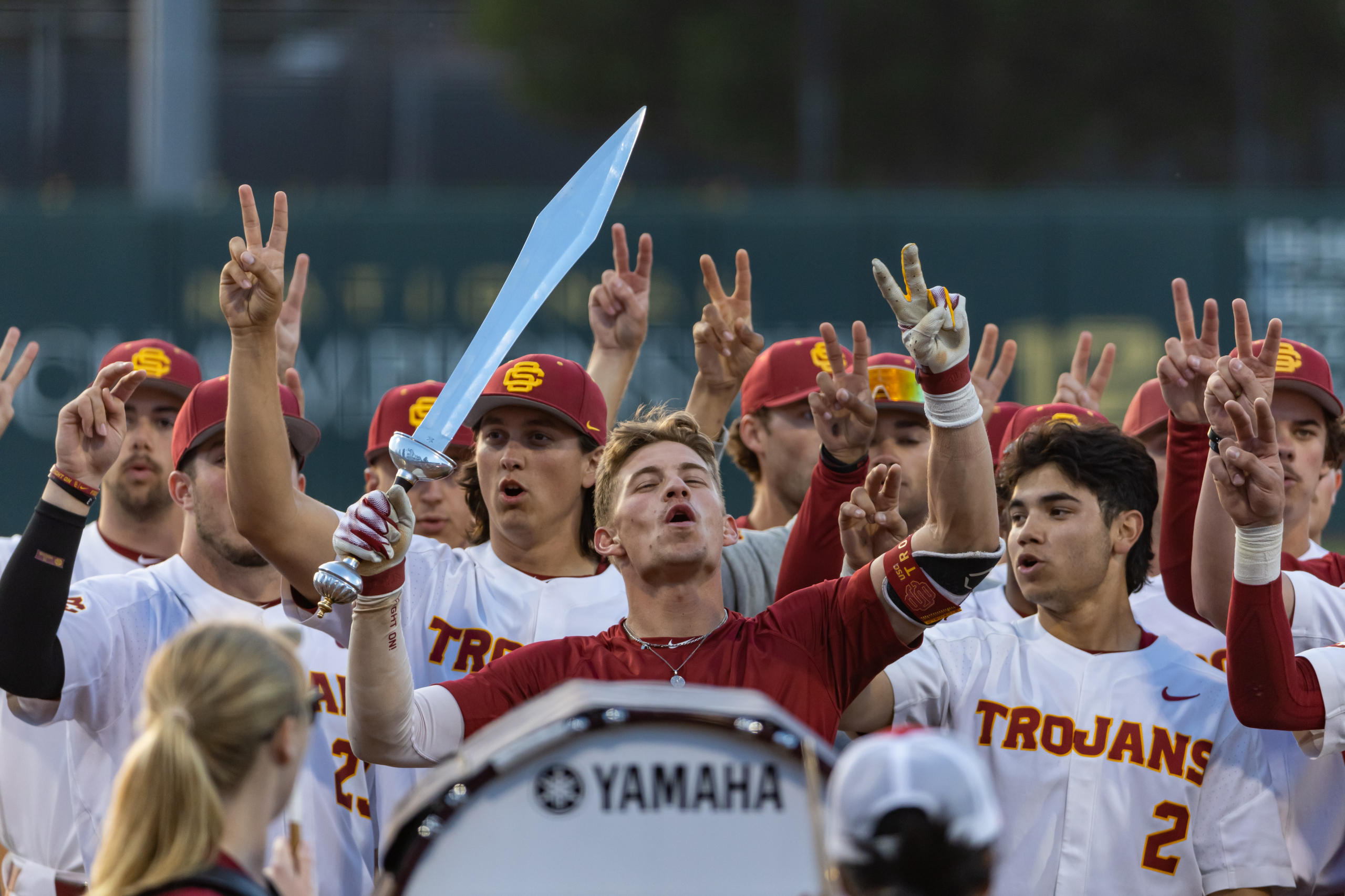 Baseball opens season fresh-faced - Daily Trojan