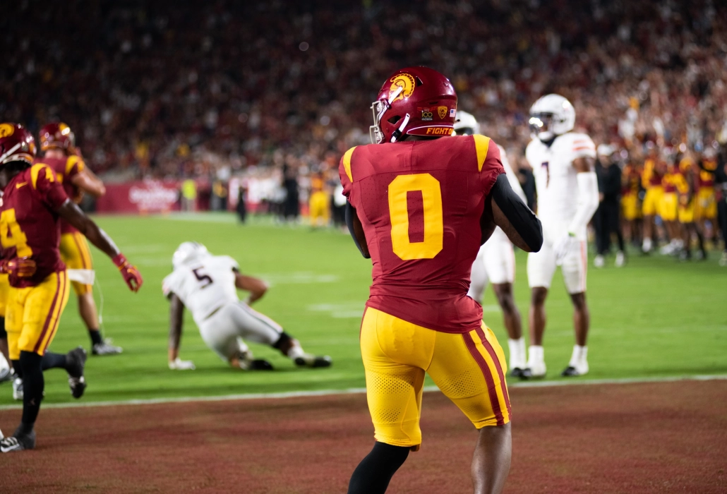 USC wins vs. Arizona — as it happened Daily Trojan