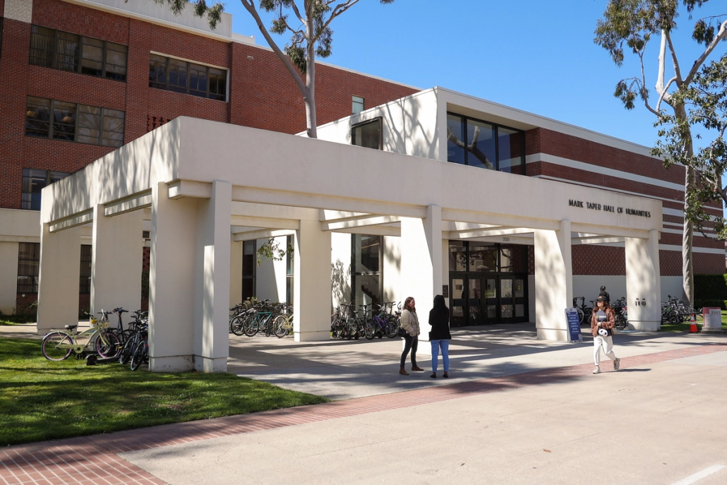 Shot of the main entrance to Taper Hall of Humanities