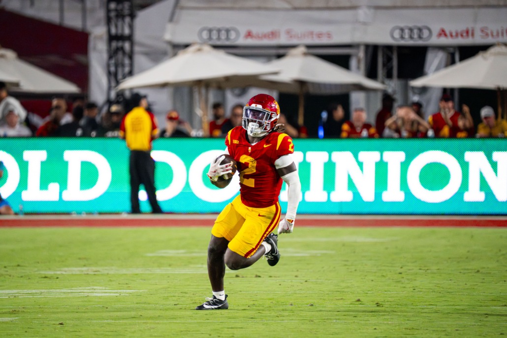 Junior running back Waymond Jordan breaks for a run.