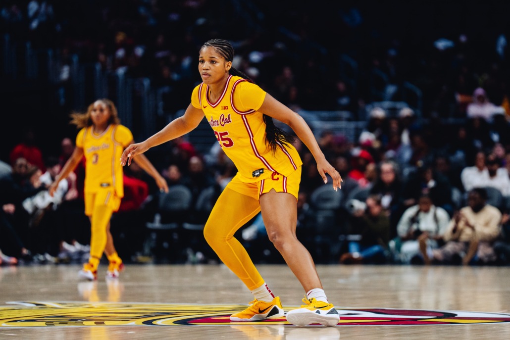 Kara Dunn defending in a game against Southern Carolina
