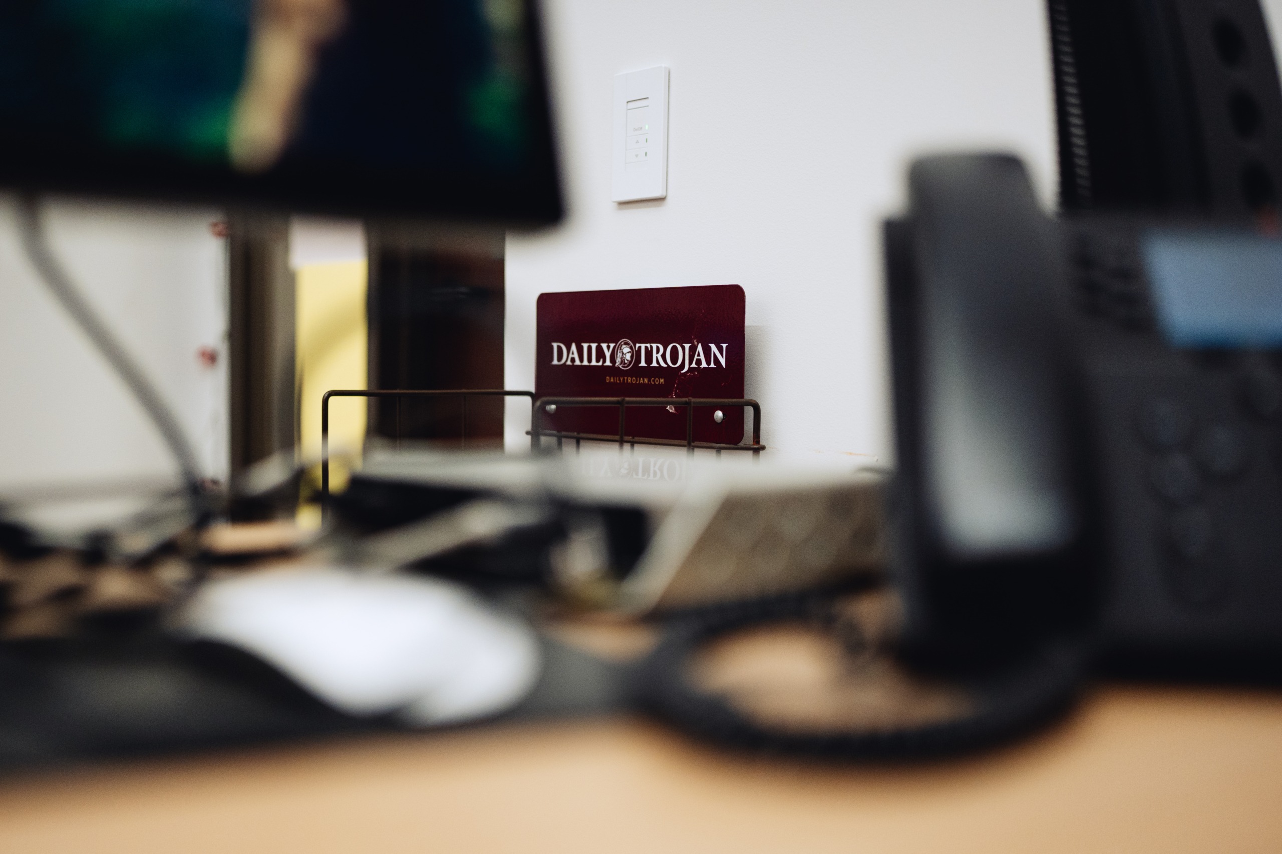 Photograph of the Daily Trojan Newsroom