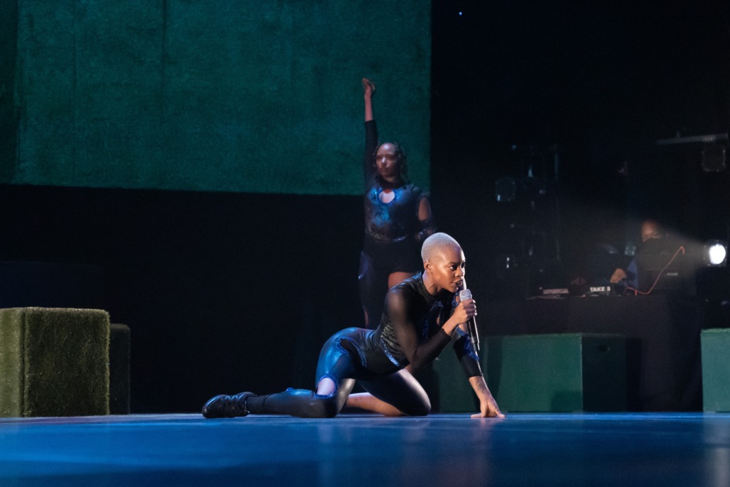 Photo of dancer at "MAJOR" dance-theatre performance