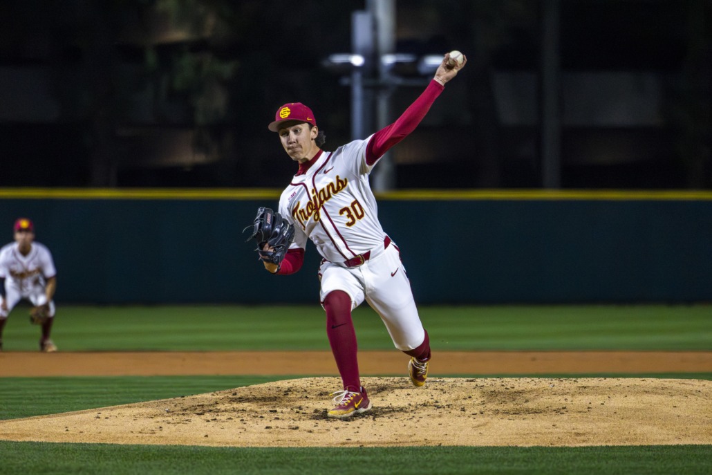 Mason Edwards throws a pitch against Illinois.