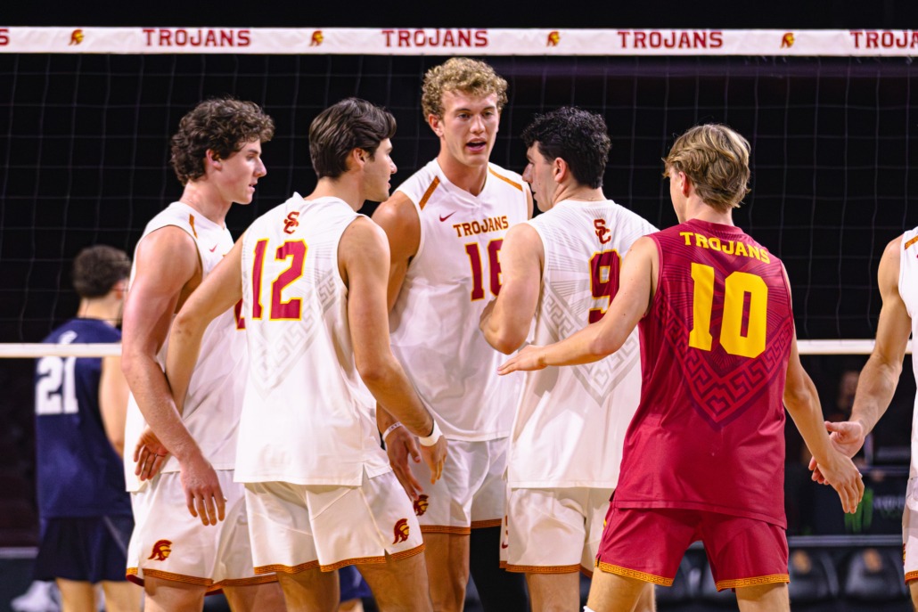 No. 4 men’s volleyball splits road trip in Utah
